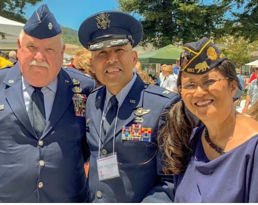 Wunderlin pictured with two Air Force offices at the Los Gatos Veterans Memorial dedication.