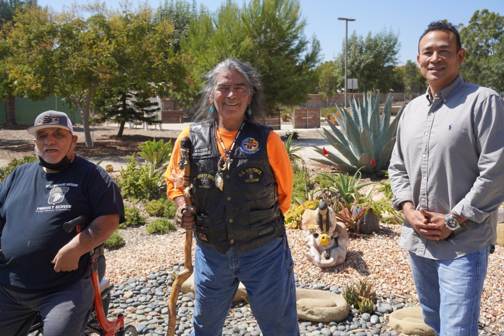 Photo of Stanley Leighton, Shadowdancer Melendez and Julian Bond at tribal garden at Ventura Veterans Home.